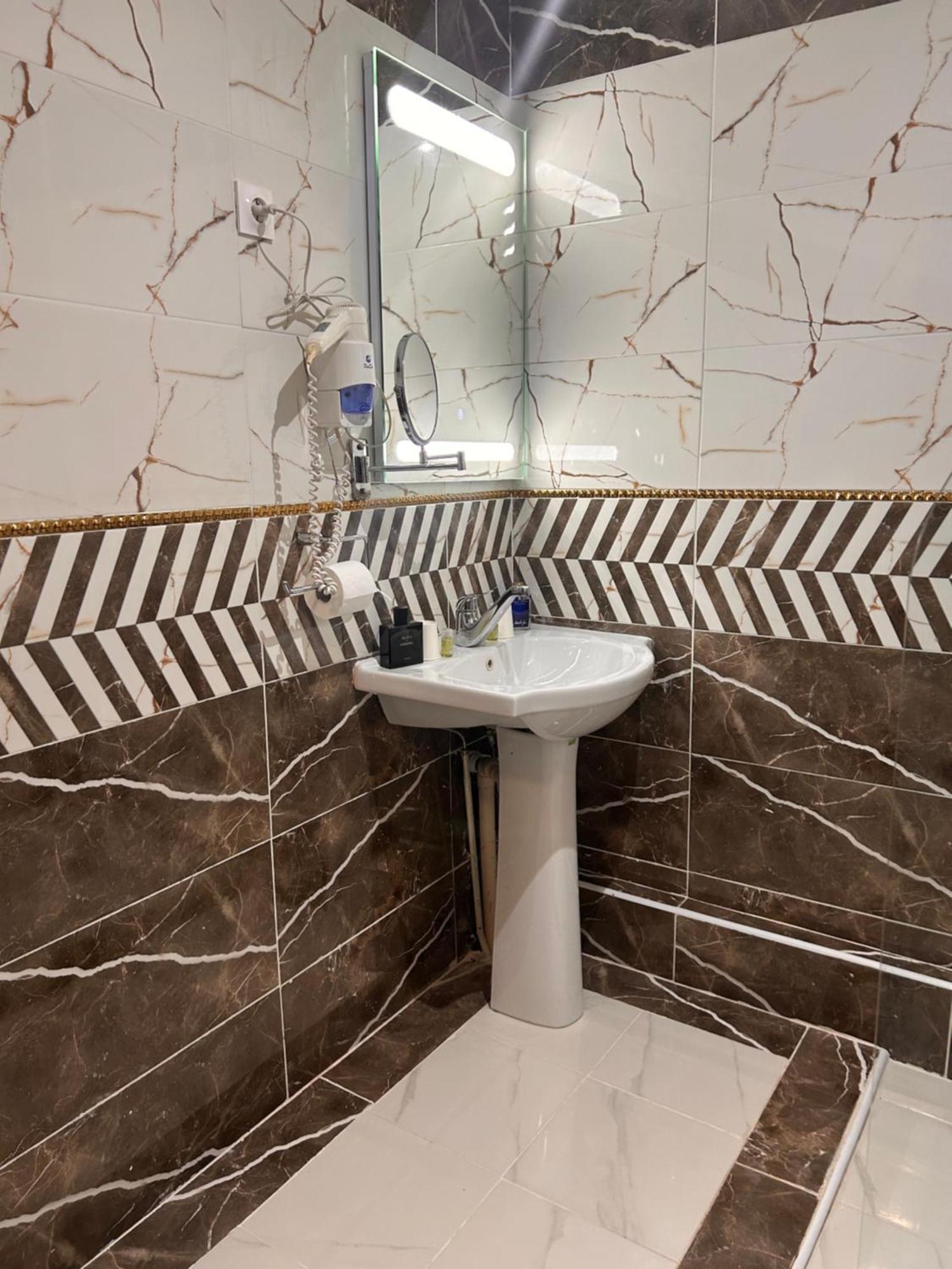 Hotel Grand Paris Villejuif Luaran gambar